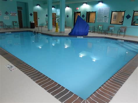 carbondale illinois hotels|carbondale il hotels with pool.
